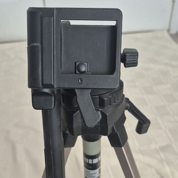 T-260 Tripod - Black and Gray - Picture 15 of 16